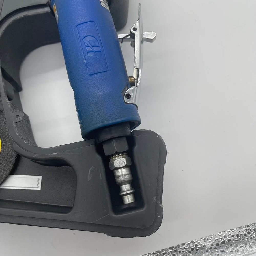 Campbell Hausfeld TL053599 Air Cut-Off Tool with Storage Case and Accessories